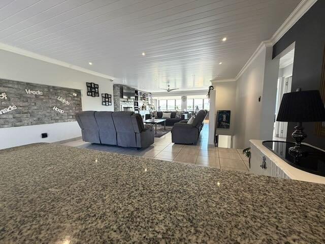 5 Bedroom Property for Sale in Reebok Western Cape
